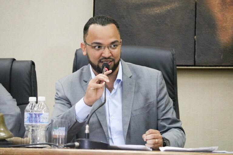 PAT de Embu das Artes anuncia novas vagas de emprego