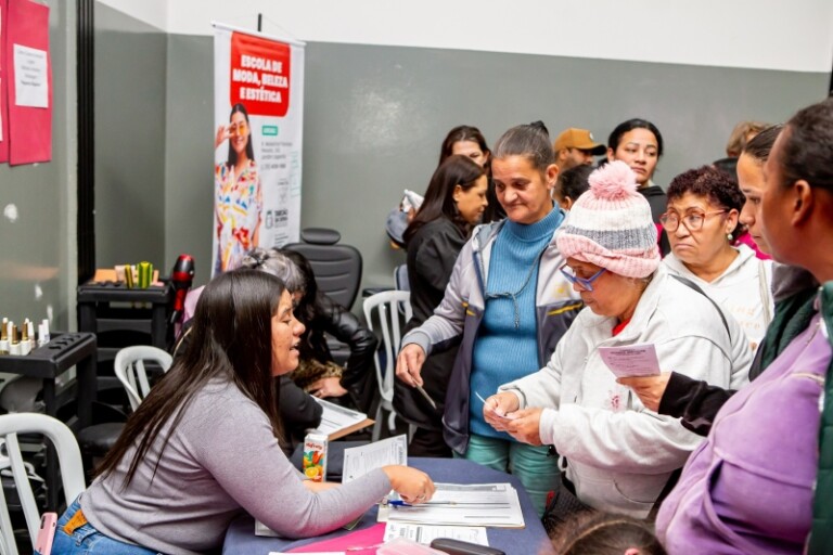 Programa Qualifica avança em Taboão da Serra com oferta de cursos profissionalizantes